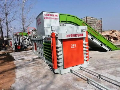 礦泉水瓶打包機的應用作用介紹